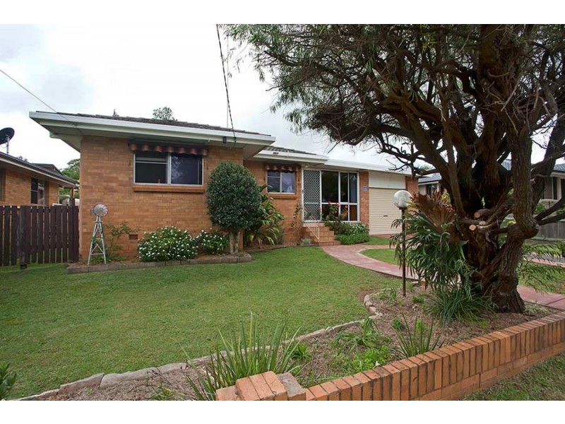 12 Farr Street, Kearneys Spring QLD 4350