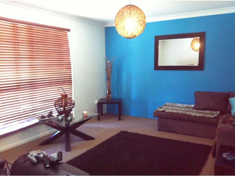 9 Fadden Crescent, Middle Ridge QLD 4350