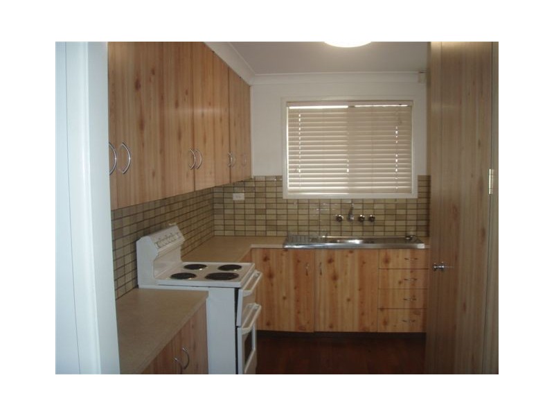 2/38 Beryl Street, Wilsonton QLD 4350