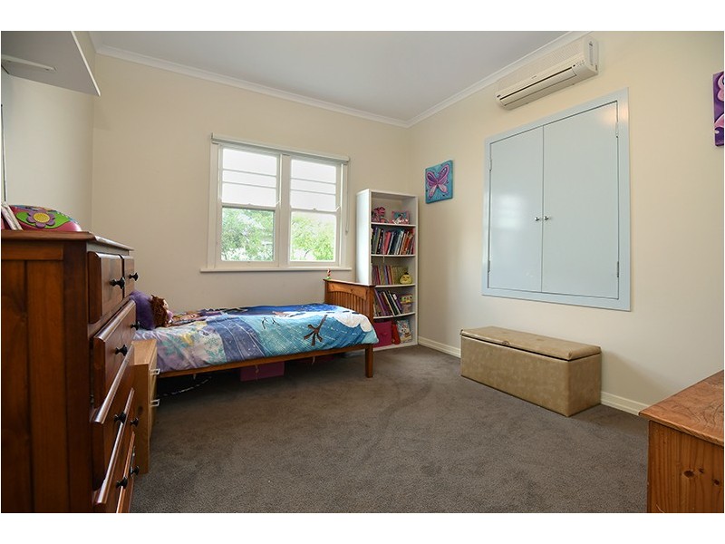 23 Rowbotham Street, Rangeville QLD 4350