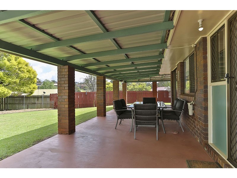 20 Melita Crescent, Wilsonton Heights QLD 4350