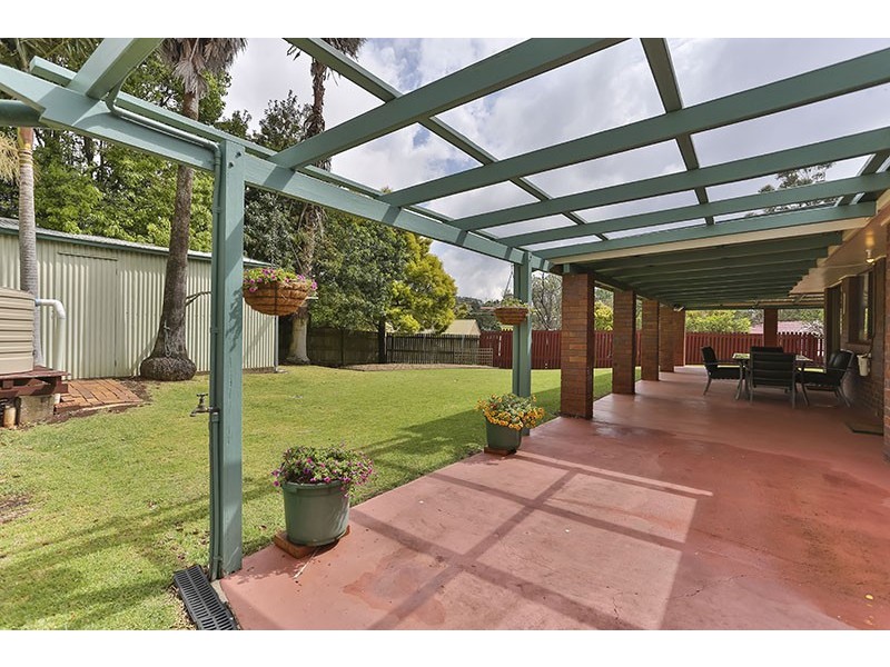 20 Melita Crescent, Wilsonton Heights QLD 4350