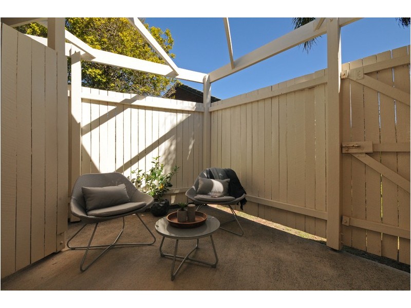 8 Merradong Court, Rangeville QLD 4350