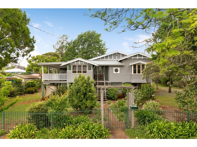 22 Dunne Street, Harristown QLD 4350