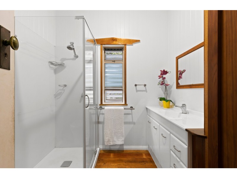 22 Dunne Street, Harristown QLD 4350