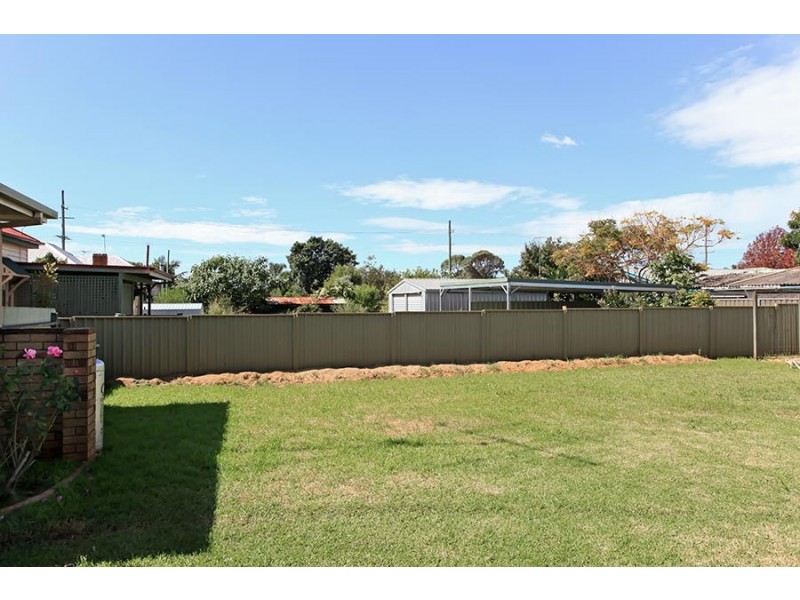 138 Hill Street, Newtown QLD 4350