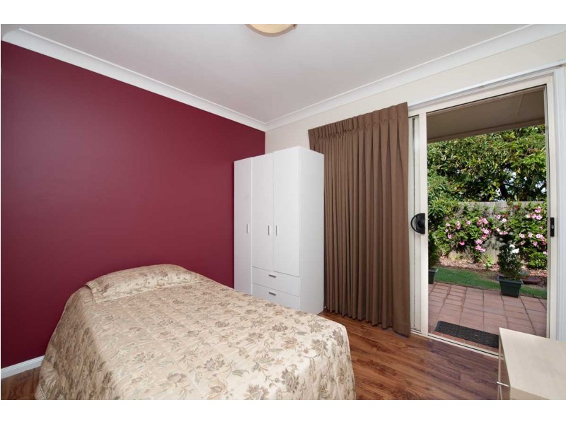 “Oxford Crest” Unit 6/306 James Street, Harristown QLD 4350