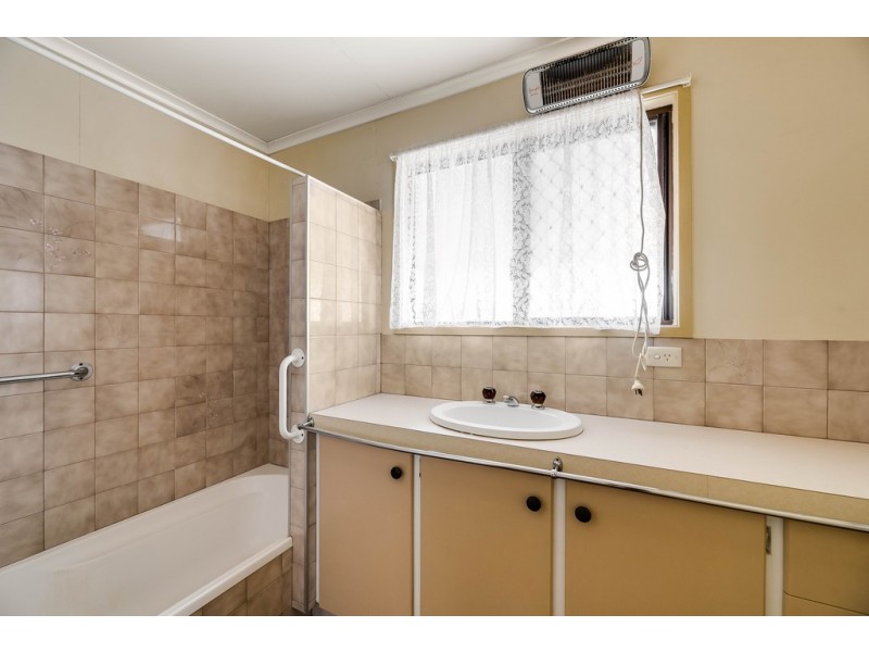 50 Tara Street, Wilsonton QLD 4350