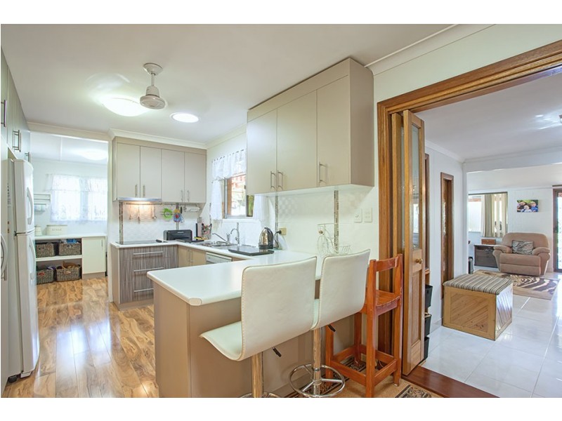 8 Shennan Street, Harristown QLD 4350