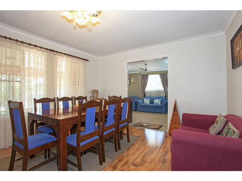 8 Shennan Street, Harristown QLD 4350