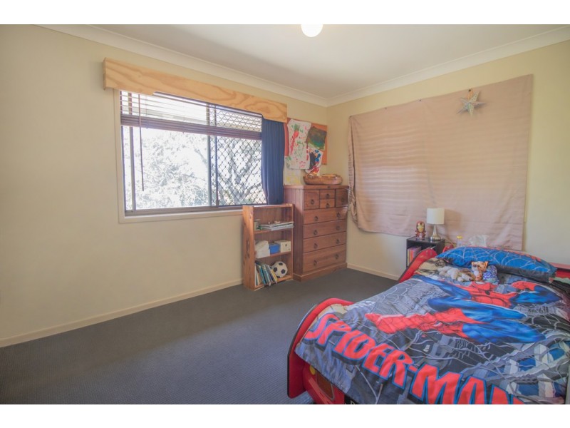 386 North Street, Wilsonton QLD 4350