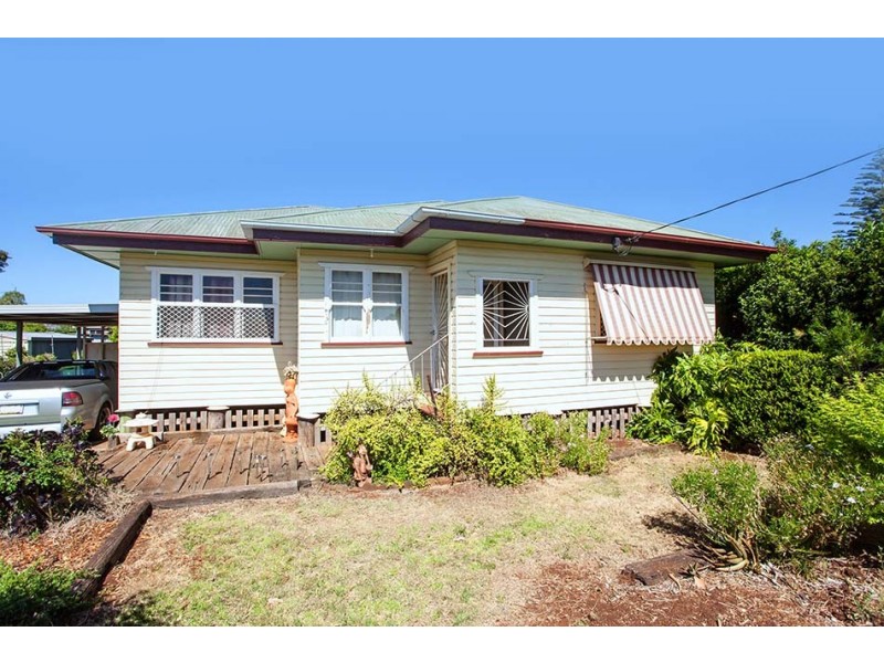 4 Wieck Street, Newtown QLD 4350