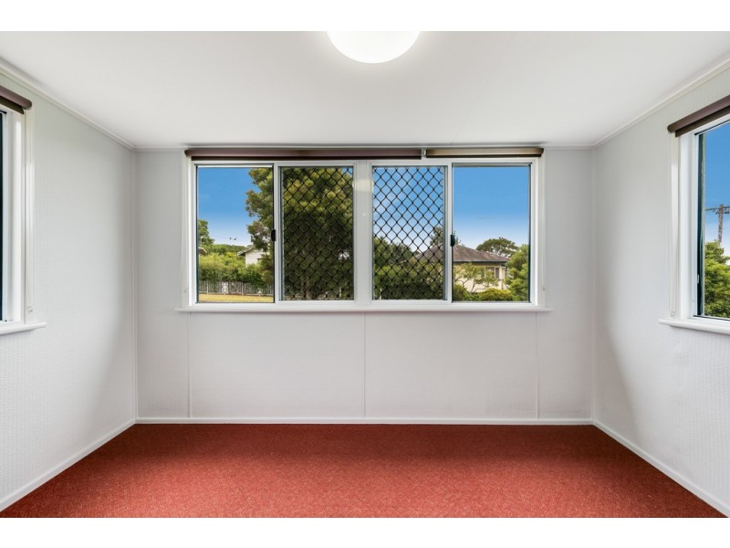 8 Dunkley Street, South Toowoomba QLD 4350