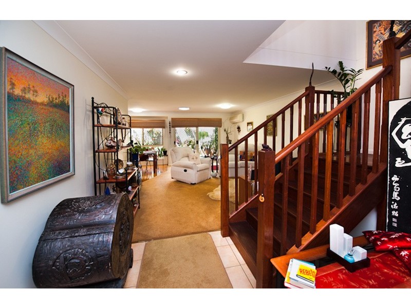 4/330 Hume Street, Centenary Heights QLD 4350