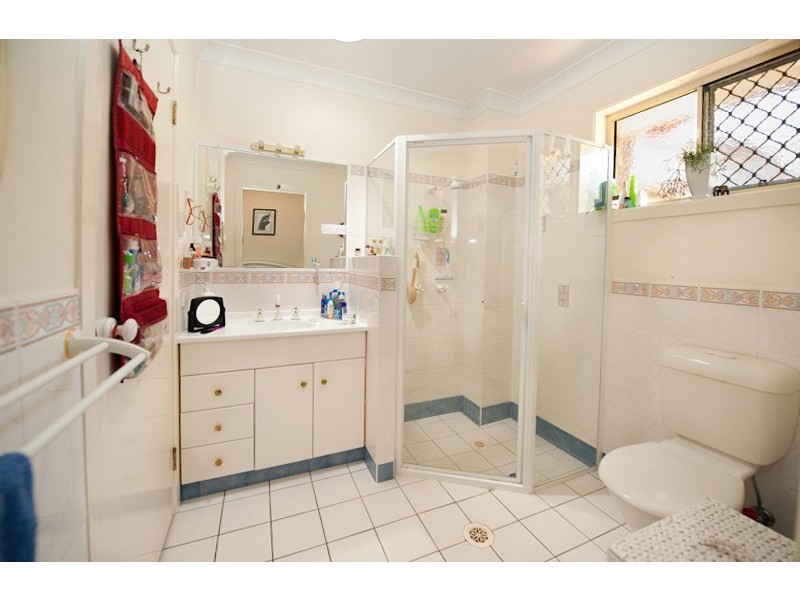 4/330 Hume Street, Centenary Heights QLD 4350