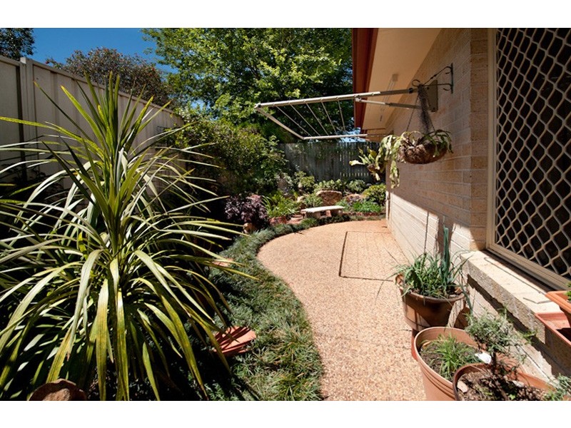 4/330 Hume Street, Centenary Heights QLD 4350