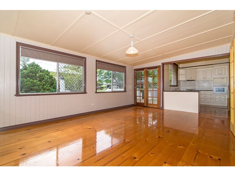 20 Hamilton Street, Newtown QLD 4350