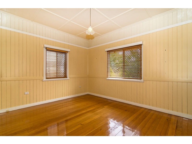 20 Hamilton Street, Newtown QLD 4350