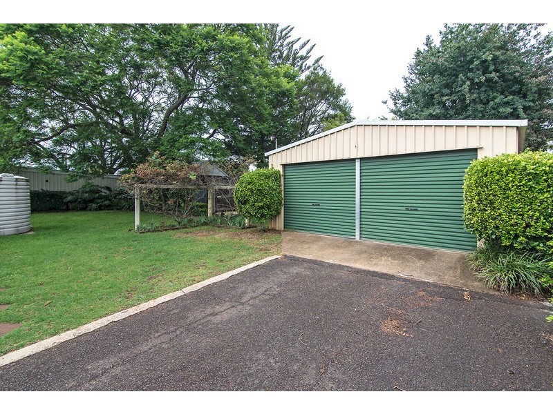 20 Hamilton Street, Newtown QLD 4350