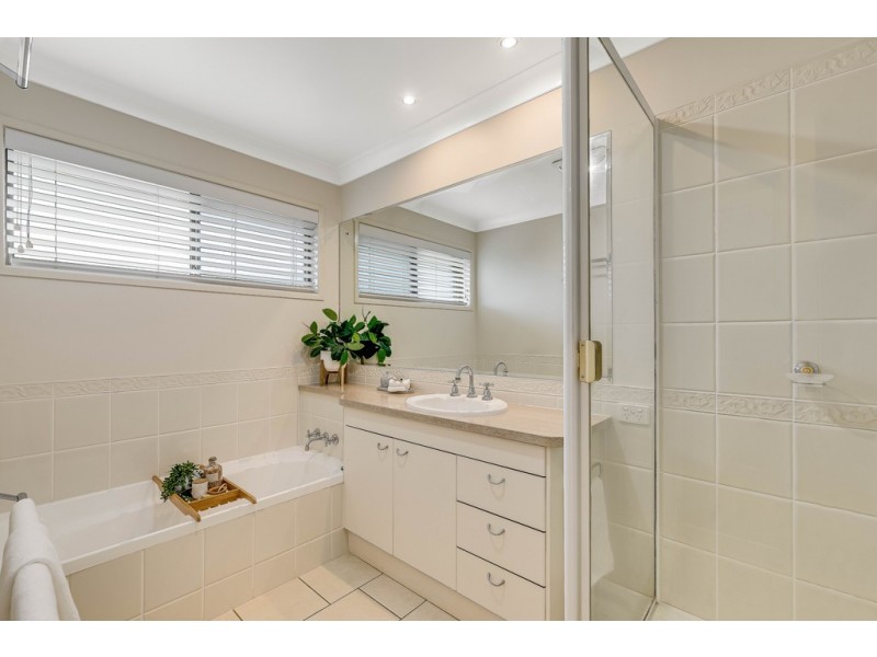 2 Oak Court, Rangeville QLD 4350