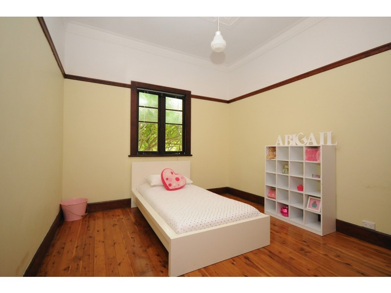 21 Haig Street, South Toowoomba QLD 4350