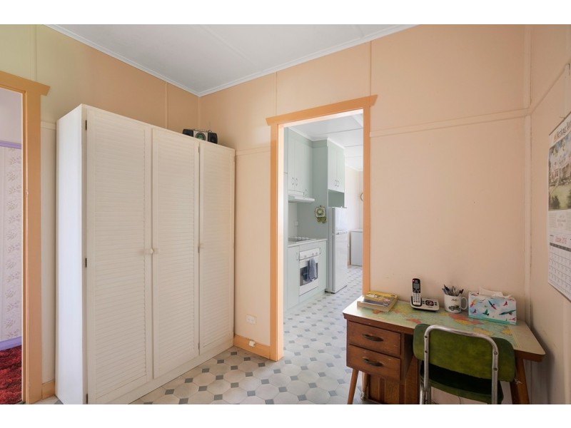 28 Weetwood Street, Newtown QLD 4350