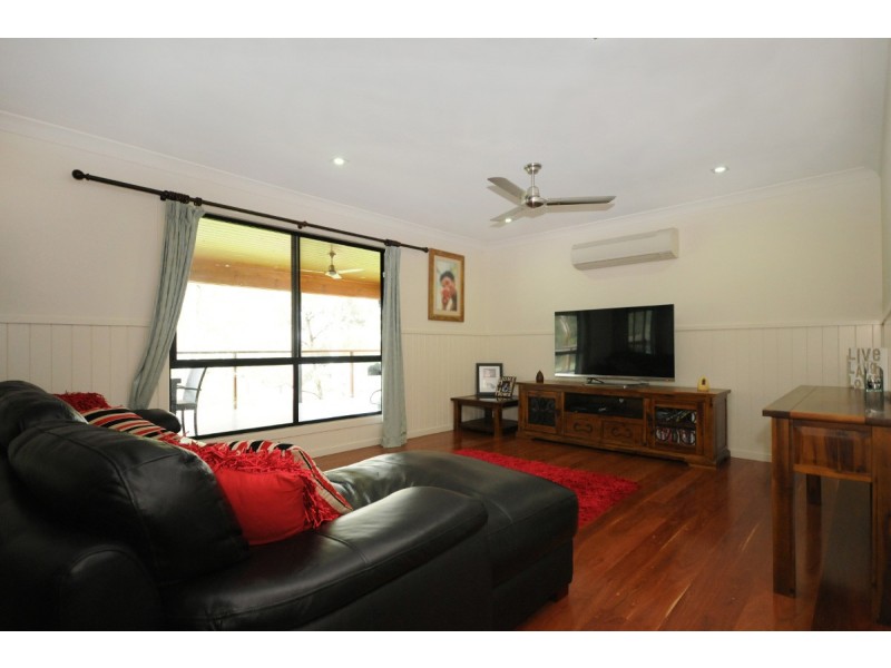 94 Geddes Road, Top Camp QLD 4350