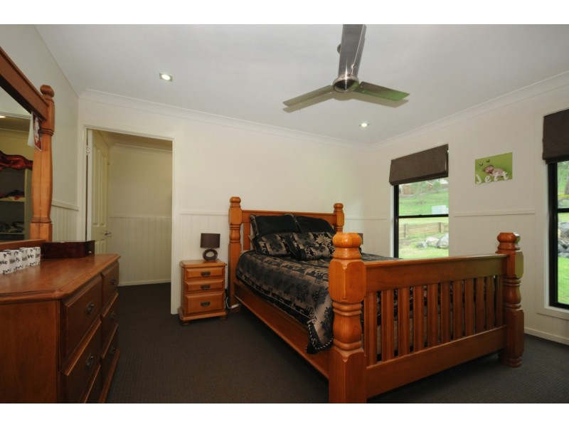 94 Geddes Road, Top Camp QLD 4350