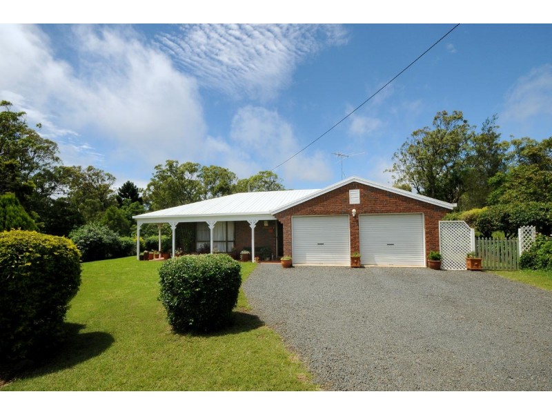 15 Coopers Road, Glenvale QLD 4350