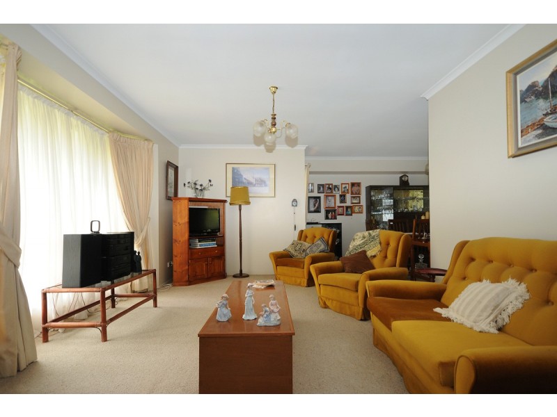 15 Coopers Road, Glenvale QLD 4350