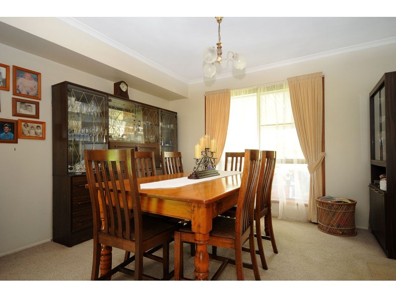 15 Coopers Road, Glenvale QLD 4350