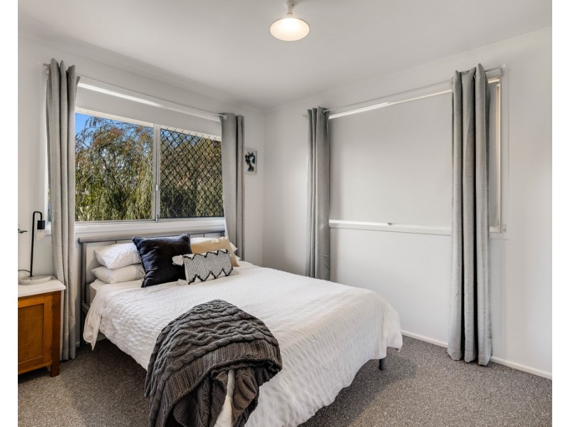 12 Payne Street, Wilsonton QLD 4350