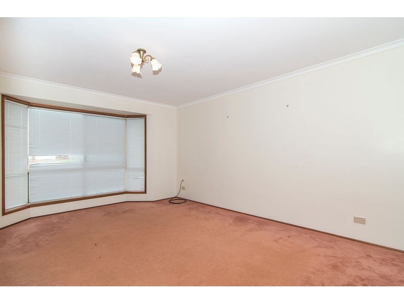 54 Moore Crescent, Wilsonton QLD 4350