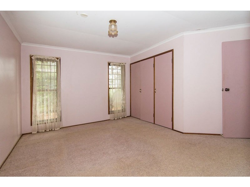 10 Abif Street, Cotswold Hills QLD 4350
