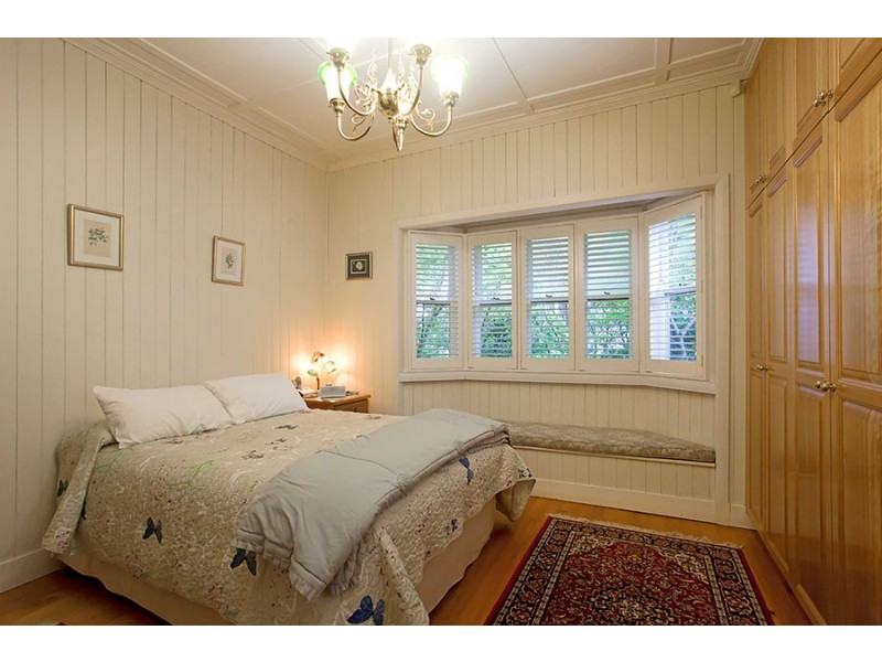 12 Christmas Street, North Toowoomba QLD 4350