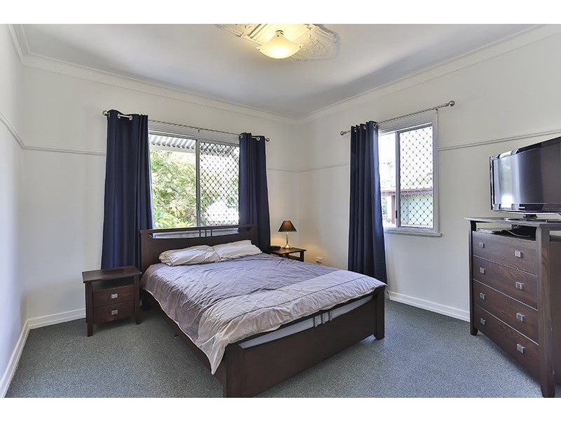 251 West Street, Harristown QLD 4350