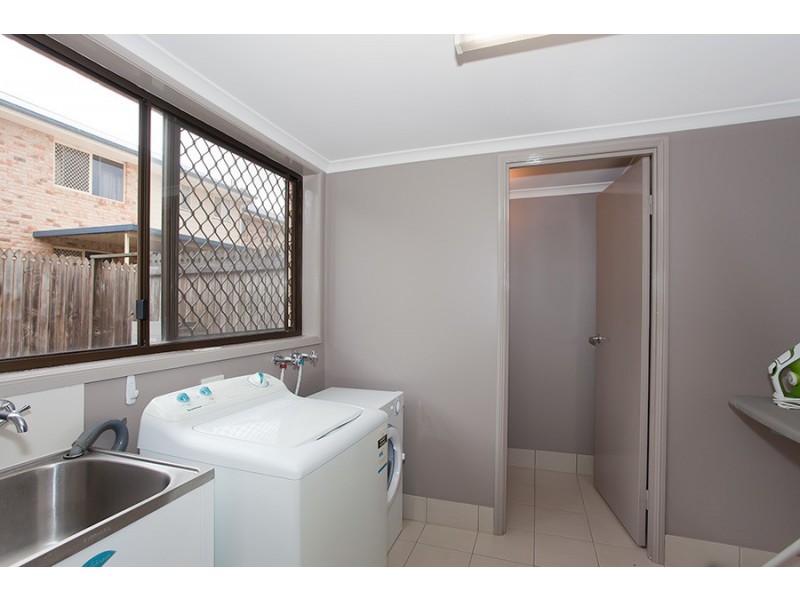 Unit 8/56 Gordon Avenue, Newtown QLD 4350
