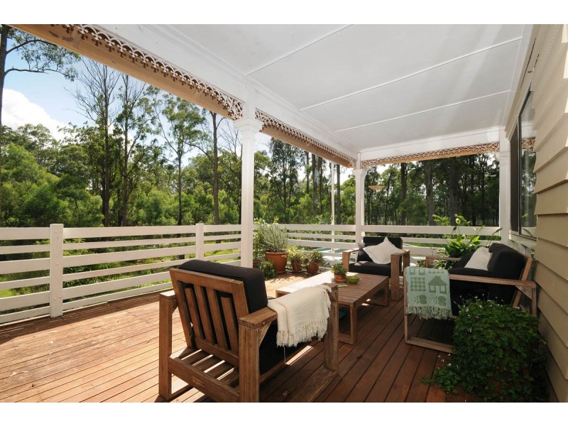 111 Hampton Road, Hampton QLD 4352