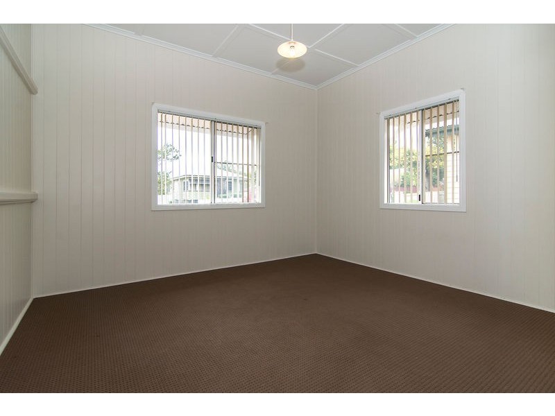 25 Clark Street, South Toowoomba QLD 4350