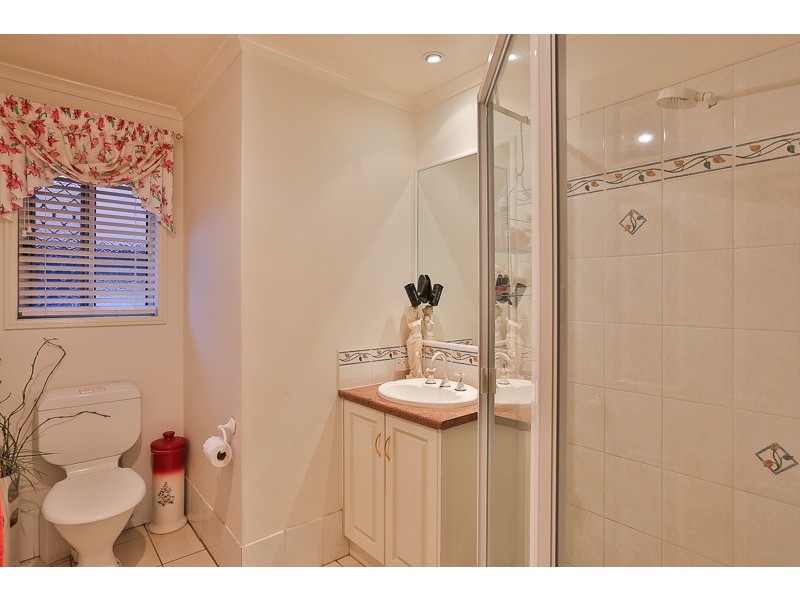 10 Macrossan Street, Cranley QLD 4350