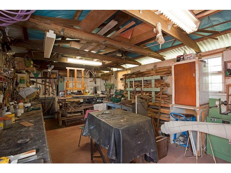 17 Merritt Street, Harristown QLD 4350