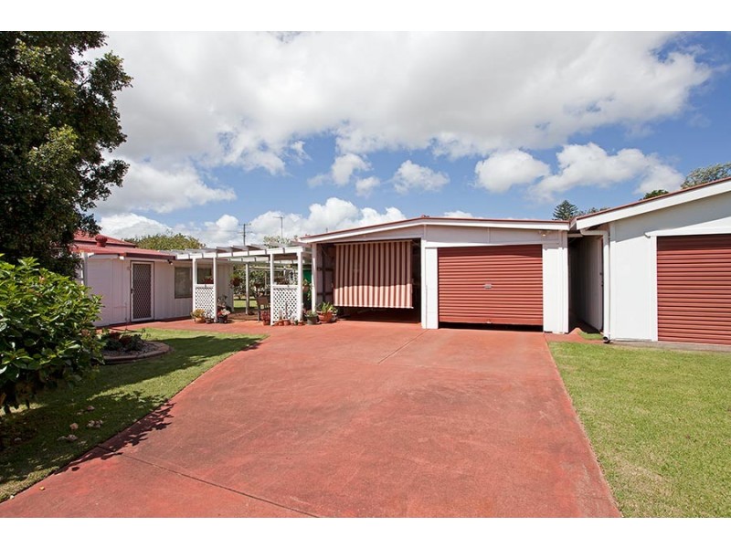 17 Merritt Street, Harristown QLD 4350