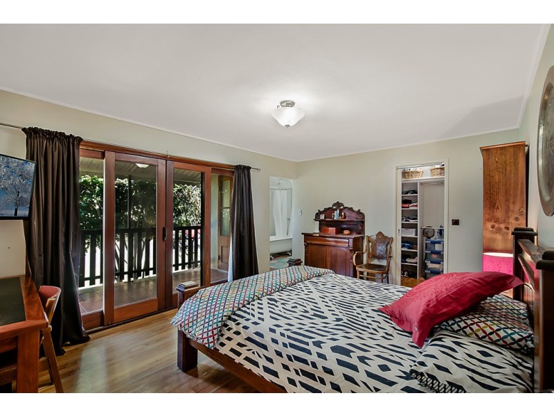 3 – 5 Alfred Street, Mount Lofty QLD 4350