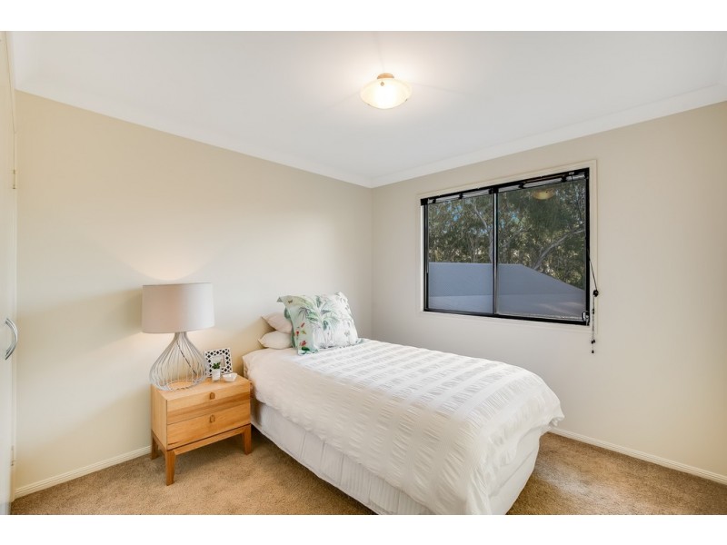 10 Jackson Close, Highfields QLD 4352