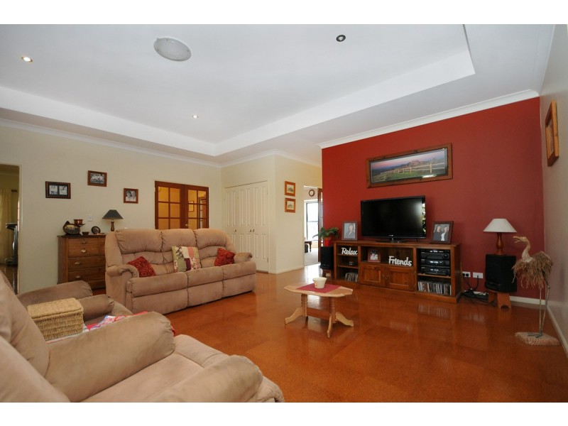 3 Andrews Court, Hodgson Vale QLD 4352