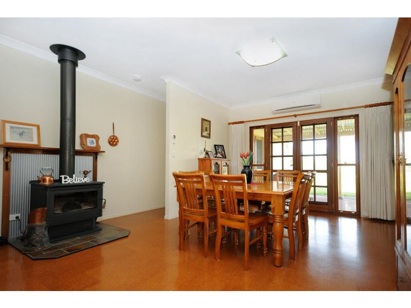 3 Andrews Court, Hodgson Vale QLD 4352