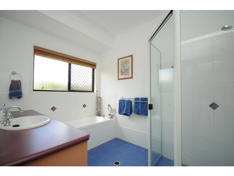 3 Andrews Court, Hodgson Vale QLD 4352