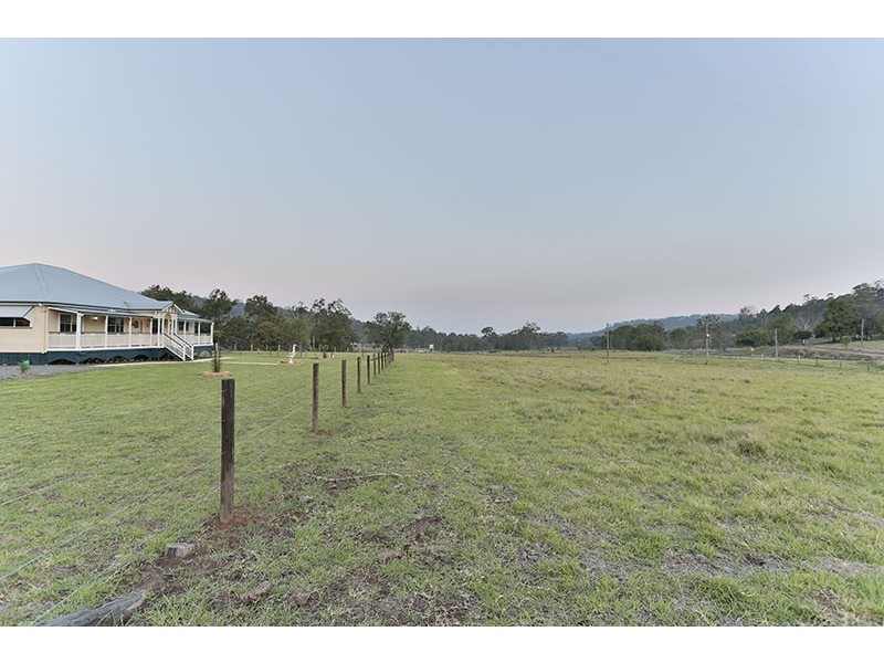 1778 Murphys Creek Road, Spring Bluff QLD 4352