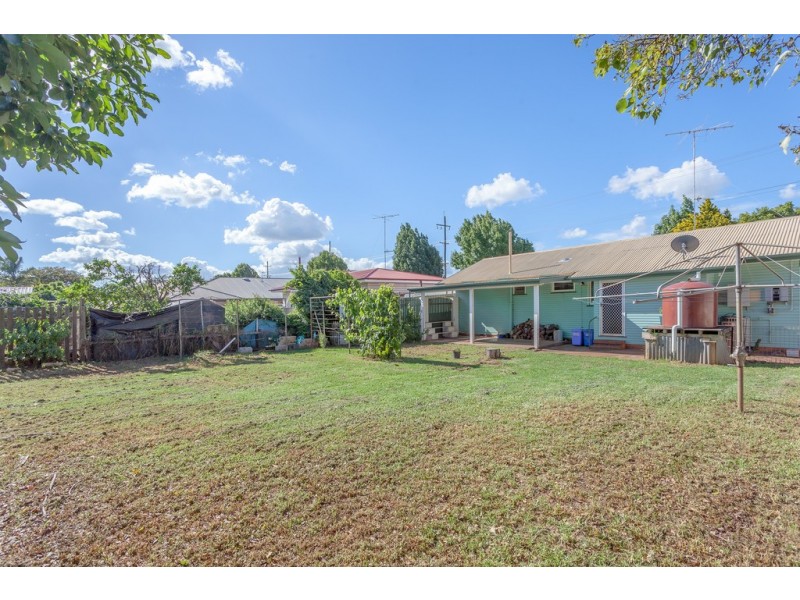 444 Alderley Street, Harristown QLD 4350