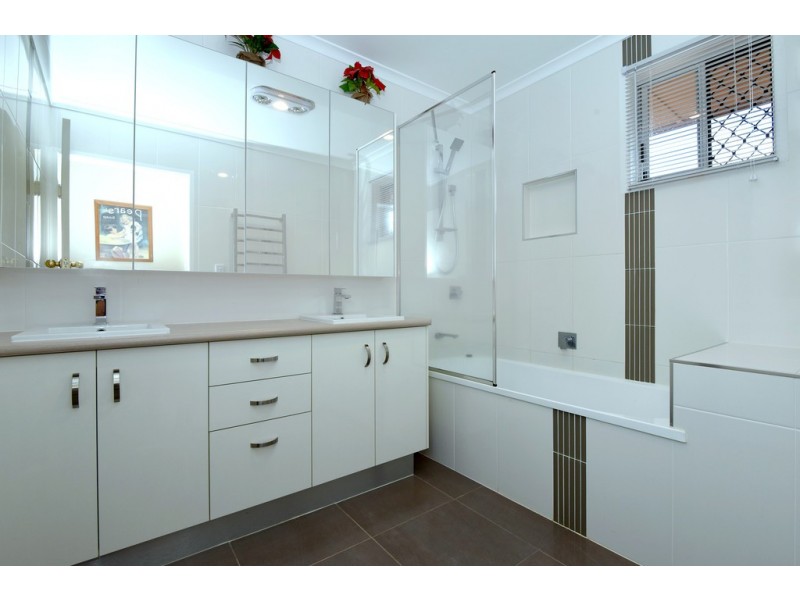 8 Stanmoore Street, Rangeville QLD 4350